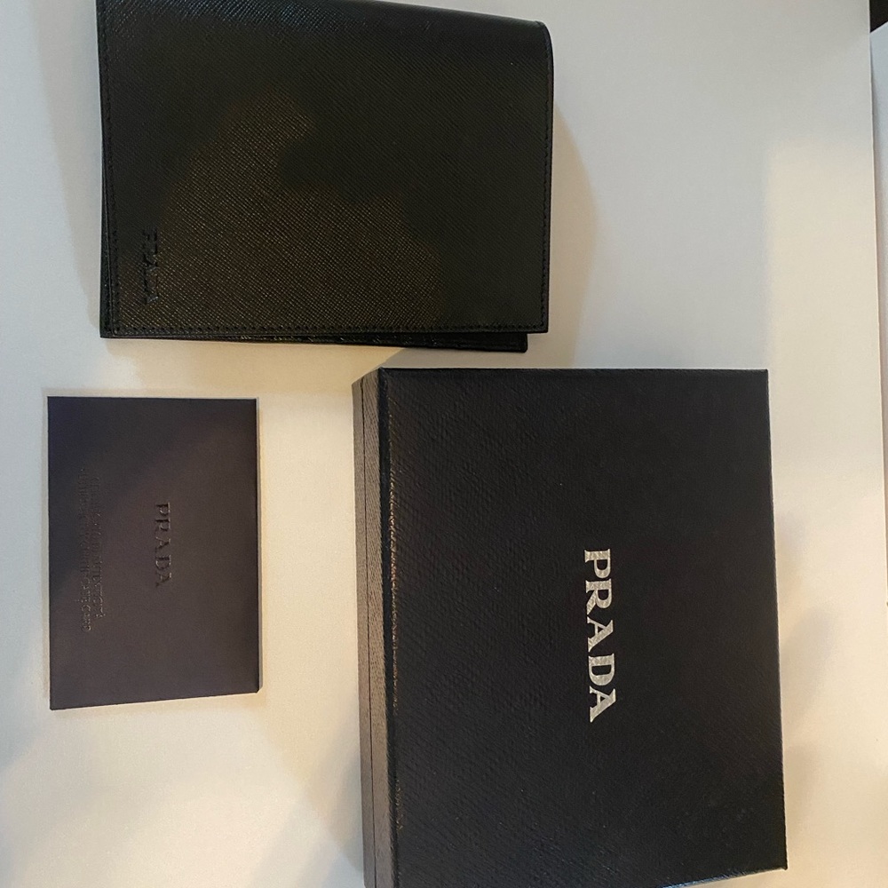 Prada Cards Wallet, black, * Authentic * size 5x4